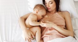 Tips voor keuze borstvoeding en flesvoeding