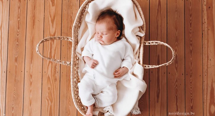 Julie Van Brabant baby en kinderfotografe onder mama's tips newbornshoot