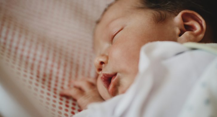 slapen coach slaaptips baby kind podcast onder mama's
